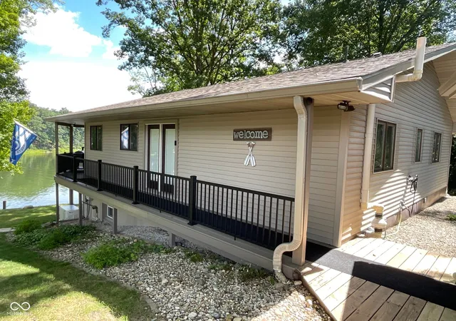Photo 2 of Single family home for sale at 1065 S Turnbow Dr, Rockville, IN 47872 | MLS# 22123330 | Listing updated on 2026-10-05
