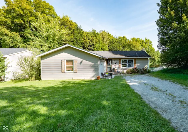Photo 1 of Single family home for sale at 7334 W Reformatory Rd, Fortville, IN 46040 | MLS# 22123395 | Listing updated on 2026-09-10