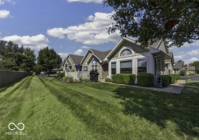 Photo 2 of Condo for sale at 7323 Chapel Villas #D, Indianapolis, IN 46214 | MLS# 22123441 | Listing updated on 2026-09-12