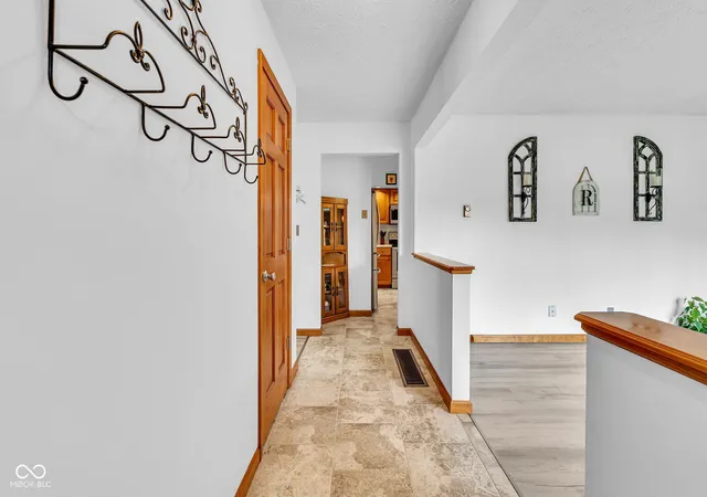 Photo 3 of Single family home for sale at 40 Circle Dr, Monrovia, IN 46157 | MLS# 22123506 | Listing updated on 2026-10-06