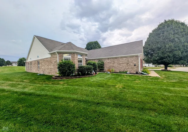 Single family home for sale at 10762 Crane Dr, Indianapolis, IN 46231 | MLS# 22123555