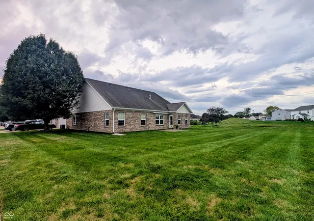 Photo 3 of Single family home for sale at 10762 Crane Dr, Indianapolis, IN 46231 | MLS# 22123555 | Listing updated on 2026-09-15