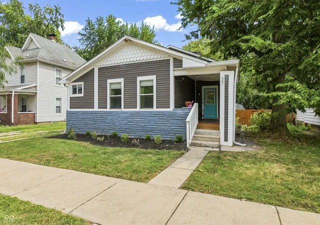 Photo 3 of Single family home for sale at 37 N Riley Ave, Indianapolis, IN 46201 | MLS# 22123601 | Listing updated on 2026-10-06