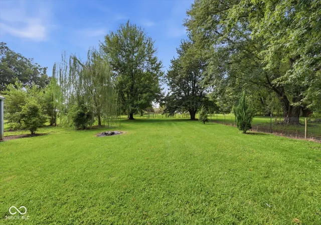 Photo 3 of Single family home for sale at 2961 N 100 West, Shelbyville, IN 46176 | MLS# 22123640 | Listing updated on 2026-09-29