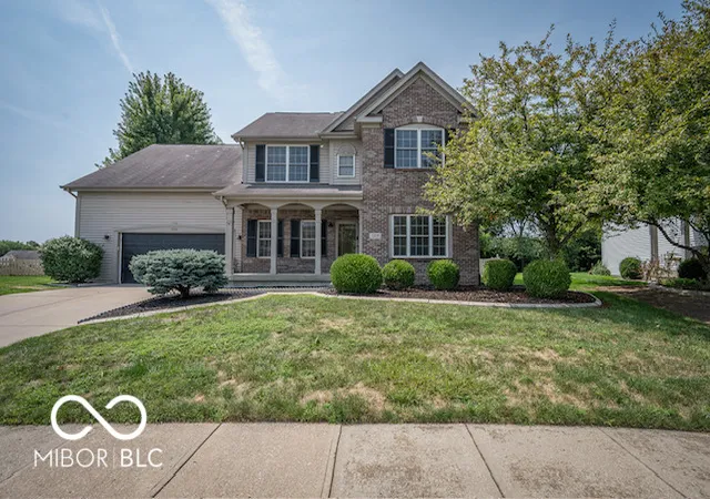 Photo 3 of Single family home for sale at 1254 Red Dunes Run, Avon, IN 46123 | MLS# 22123753 | Listing updated on 2026-09-22