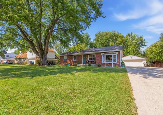 Photo 2 of Sale Pending at 6034 W Loretta Dr, Indianapolis, IN 46221 | MLS# 22123794 | Listing updated on 2026-09-15