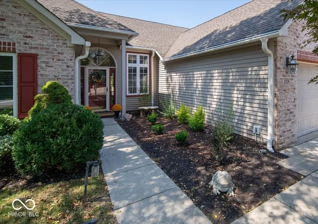 Photo 3 of Sale Pending at 11134 Midnight Pass, Fishers, IN 46037 | MLS# 22123854 | Listing updated on 2026-09-23