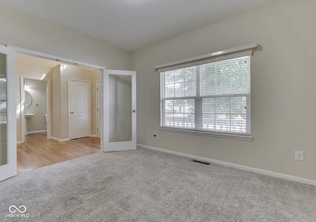 Photo 4 of Single family home for sale at 6648 Wilmot Ln, Avon, IN 46123 | MLS# 22123856 | Listing updated on 2026-09-14