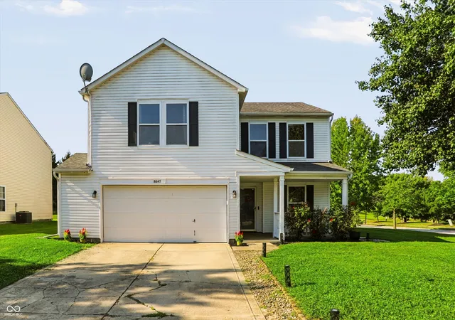 Photo 1 of Single family home for sale at 8647 Blooming Grv Dr, Camby, IN 46113 | MLS# 22123863 | Listing updated on 2026-09-11