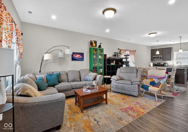 Photo 4 of Condo for sale at 3387 Thomas Jefferson St, Westfield, IN 46074 | MLS# 22123883 | Listing updated on 2026-09-11