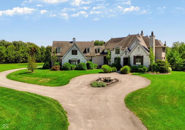 Photo 2 of Sale Pending at 12411 Hoover Rd, Carmel, IN 46032 | MLS# 22123971 | Listing updated on 2026-09-21