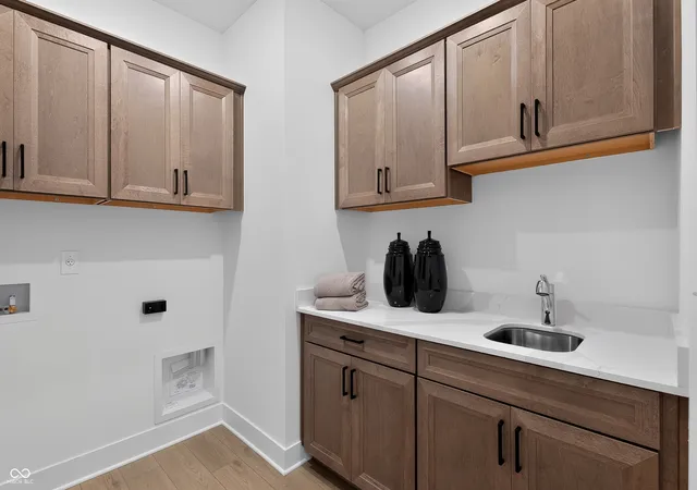 Photo 30 of Single family home for sale at 11427 Barn Owl Dr, Zionsville, IN 46077 | MLS# 22123974 | Listing updated on 2026-10-27