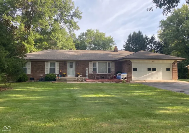 Photo 1 of Sale Pending at 617 Medallion Dr, Greencastle, IN 46135 | MLS# 22123978 | Listing updated on 2026-09-14
