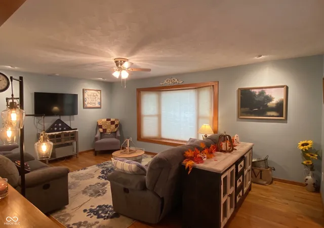 Photo 3 of Sale Pending at 617 Medallion Dr, Greencastle, IN 46135 | MLS# 22123978 | Listing updated on 2026-09-14