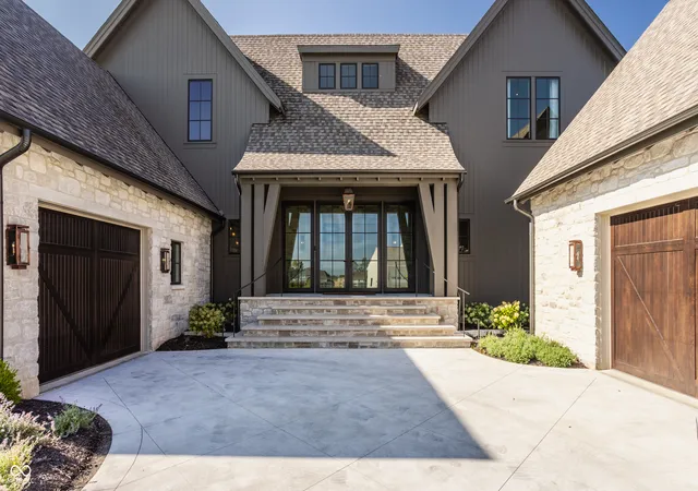 Photo 3 of Single family home for sale at 1445 Chatham Ridge Ct, Westfield, IN 46074 | MLS# 22123988 | Listing updated on 2026-09-10