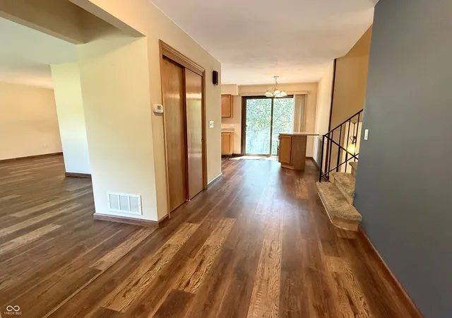 Photo 3 of Sale Pending at 3 Golfview, Logansport, IN 46947 | MLS# 22123997 | Listing updated on 2026-09-15