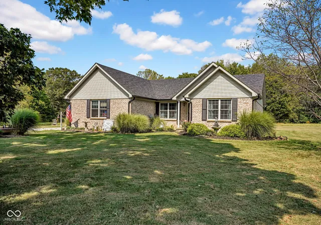 Photo 2 of Sale Pending at 11836 W County Rd 250 S, Medora, IN 47260 | MLS# 22124016 | Listing updated on 2026-09-15