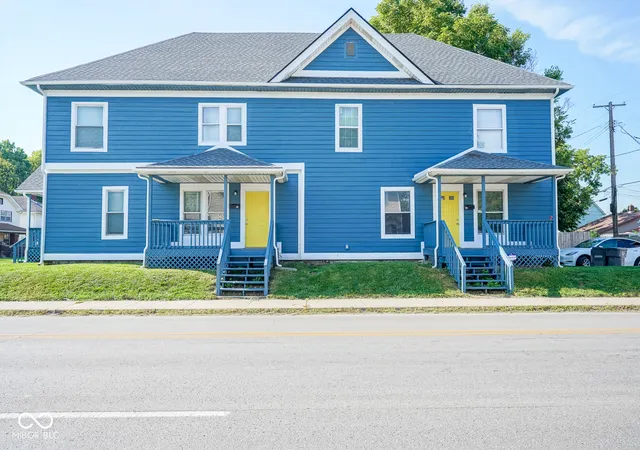 Photo 2 of Sale Pending at 2962 N Delaware St, Indianapolis, IN 46205 | MLS# 22124127 | Listing updated on 2026-09-14