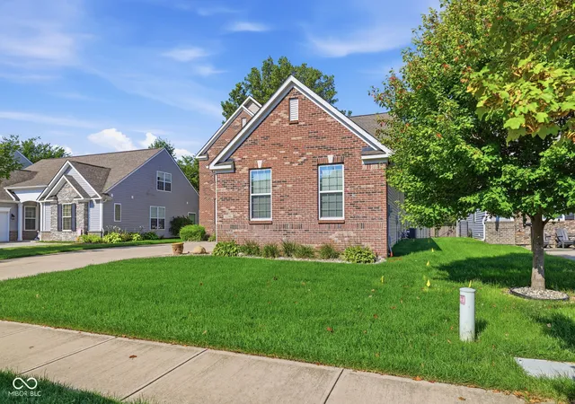 Photo 3 of Sale Pending at 12386 Wolverton Way, Fishers, IN 46037 | MLS# 22124154 | Listing updated on 2026-09-10