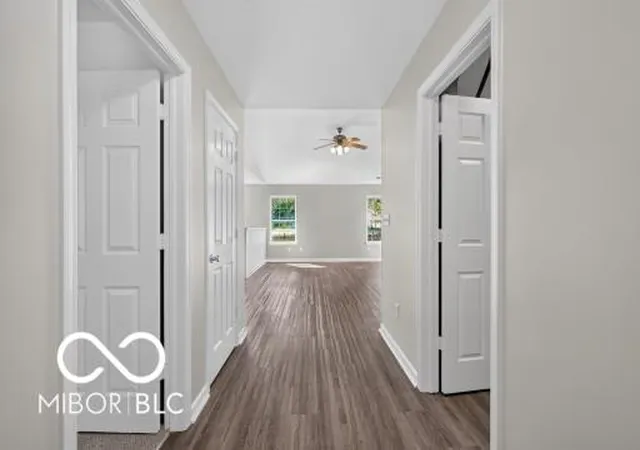 Photo 3 of Single family home for sale at 18907 Prairie Xing Dr, Noblesville, IN 46062 | MLS# 22124159 | Listing updated on 2026-09-25