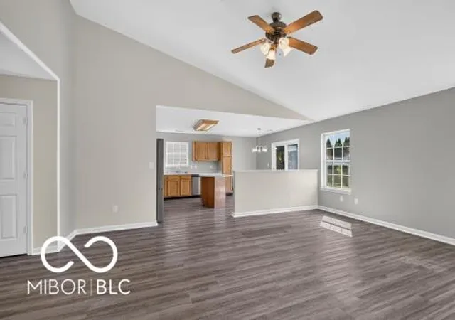Photo 3 of Single family home for sale at 18907 Prairie Xing Dr, Noblesville, IN 46062 | MLS# 22124159 | Listing updated on 2026-09-25