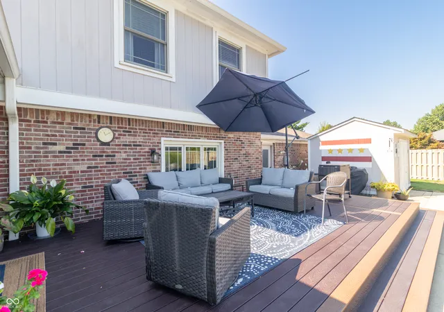 Photo 3 of Sale Pending at 1008 Pauls Dr, Greenfield, IN 46140 | MLS# 22124164 | Listing updated on 2026-09-11