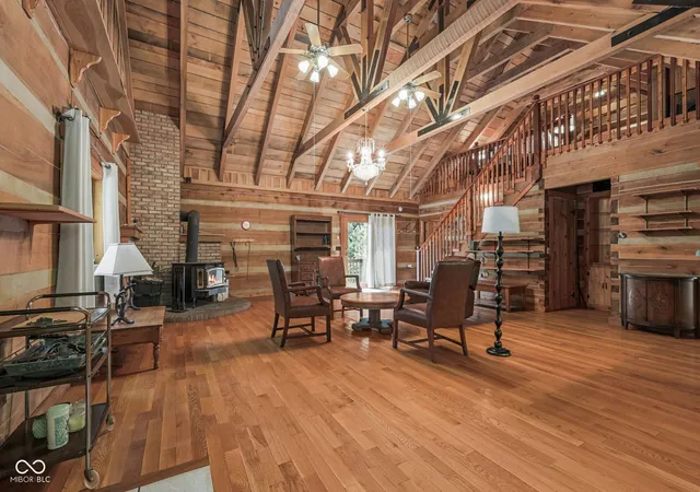 Photo 3 of Single family home for sale at 2100 S Denny Hl Rd, Paragon, IN 46166 | MLS# 22124166 | Listing updated on 2026-10-07