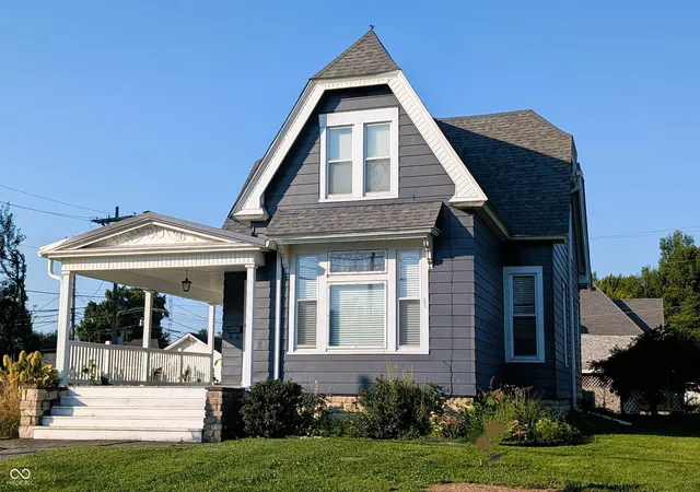 Photo 2 of Single family home for sale at 321 S State St, North Vernon, IN 47265 | MLS# 22124192 | Listing updated on 2026-10-02