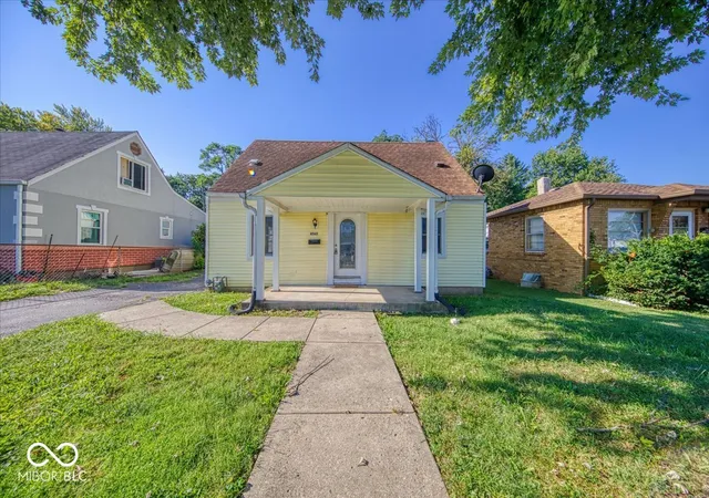 Photo 1 of Single family home for sale at 4565 Brookville Rd, Indianapolis, IN 46201 | MLS# 22124326 | Listing updated on 2026-09-21