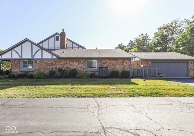 Photo 2 of Sale Pending at 449 Camby Ct, Greenwood, IN 46142 | MLS# 22124348 | Listing updated on 2026-09-14