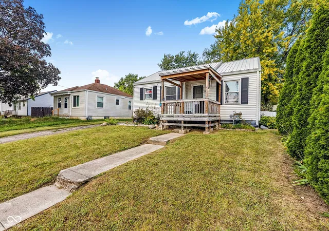 Photo 2 of Single family home for sale at 6702 E 18th Street, Indianapolis, IN 46219 | MLS# 22124356 | Listing updated on 2026-09-15