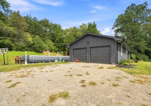 Photo 3 of Single family home for sale at 13300 W 525 South, Columbus, IN 47201 | MLS# 22124370 | Listing updated on 2026-09-10