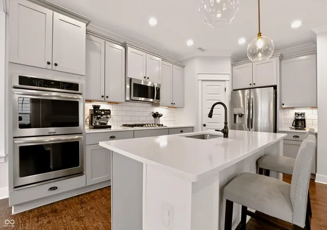 Photo 3 of Single family home for sale at 14286 Spurr Ln, Carmel, IN 46033 | MLS# 22124436 | Listing updated on 2026-09-14