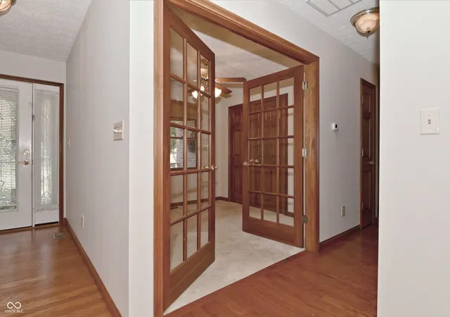 Photo 1 of Sale Pending at 409 Savannah Dr, Greenwood, IN 46142 | MLS# 22124439 | Listing updated on 2026-09-14