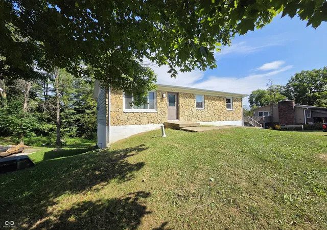 Photo 2 of Single family home for sale at 3434 W Serenity Pkwy, Connersville, IN 47331 | MLS# 22124453 | Listing updated on 2026-09-10