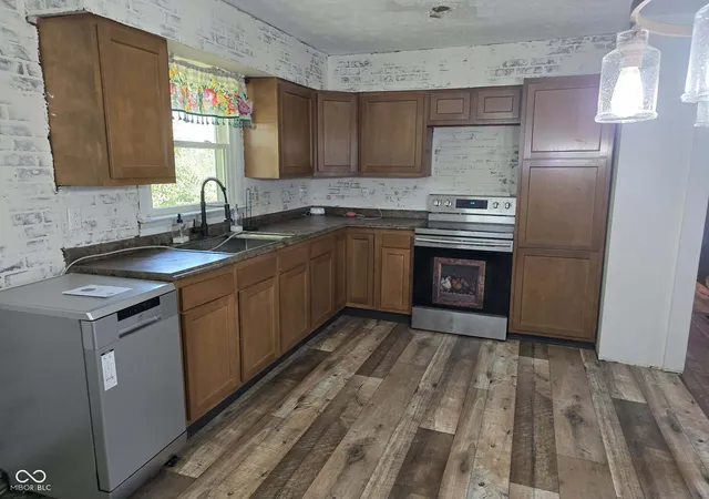 Photo 3 of Single family home for sale at 3434 W Serenity Pkwy, Connersville, IN 47331 | MLS# 22124453 | Listing updated on 2026-09-10