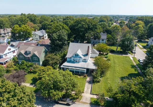 Photo 3 of Single family home for sale at 2209 N 9th Street, Terre Haute, IN 47804 | MLS# 22124475 | Listing updated on 2026-09-10