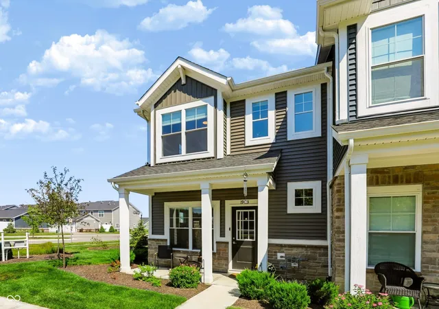 Photo 3 of Townhouse for sale at 19413 Grassy Branch Rd, Westfield, IN 46074 | MLS# 22124504 | Listing updated on 2026-09-10