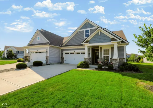 Photo 1 of Single family home for sale at 6641 Red Barn Dr, Whitestown, IN 46075 | MLS# 22124523 | Listing updated on 2026-09-11