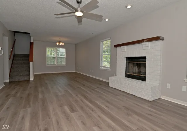 Photo 3 of Single family home for sale at 8446 Silverado Dr, Indianapolis, IN 46237 | MLS# 22124526 | Listing updated on 2026-09-10