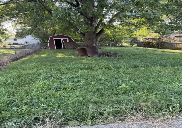 Photo 3 of Sale Pending at 1152 N Centennial St, Indianapolis, IN 46222 | MLS# 22124537 | Listing updated on 2026-10-23