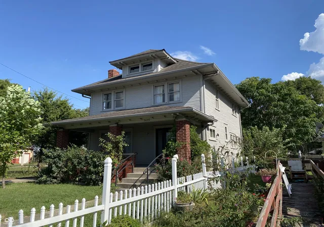 Photo 2 of Single family home for sale at 1425 Fairfield Ave, Indianapolis, IN 46205 | MLS# 22124559 | Listing updated on 2026-10-09