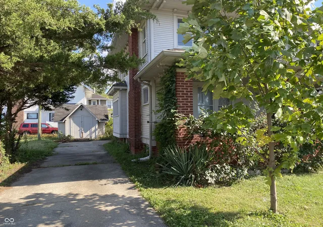 Photo 3 of Single family home for sale at 1425 Fairfield Ave, Indianapolis, IN 46205 | MLS# 22124559 | Listing updated on 2026-10-09