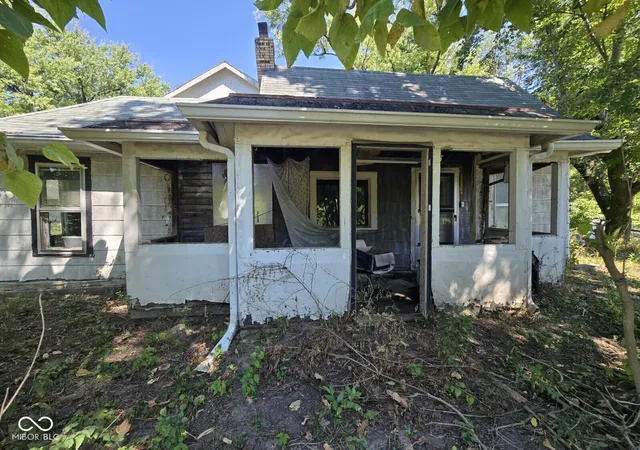 Photo 1 of Sale Pending at 7155 E Cass Main St, Sullivan, IN 47882 | MLS# 22124596 | Listing updated on 2026-10-26
