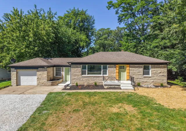 Photo 2 of Sale Pending at 2028 N Berwick Ave, Indianapolis, IN 46222 | MLS# 22124609 | Listing updated on 2026-09-10
