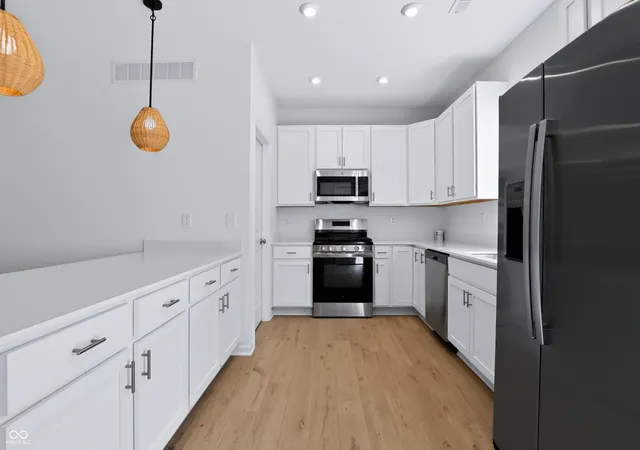 Photo 3 of Townhouse for sale at 3401 E 196th Street, Westfield, IN 46074 | MLS# 22124612 | Listing updated on 2026-09-15