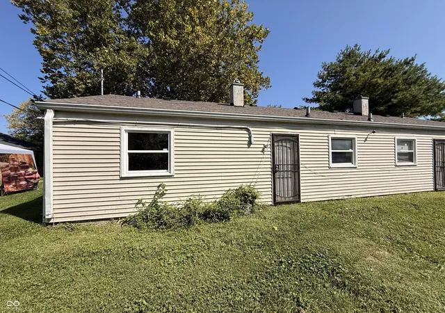Photo 4 of Sale Pending at 2201 Admiral Dr, Indianapolis, IN 46219 | MLS# 22124631 | Listing updated on 2026-09-26