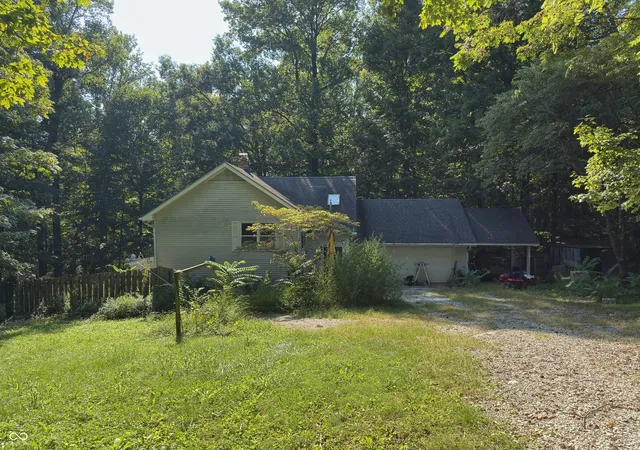 Single family home for sale at 8866 S County Rd 125 E, Cloverdale, IN 46120 | MLS# 22124639