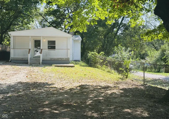 Photo 3 of Single family home for sale at 3051 S Roena St, Indianapolis, IN 46241 | MLS# 22124657 | Listing updated on 2026-09-25