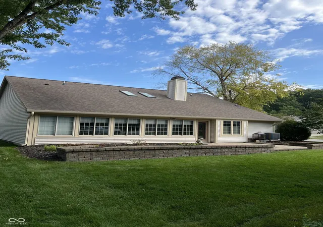 Photo 2 of Single family home for sale at 6423 Franklin Ct, Fishers, IN 46038 | MLS# 22124669 | Listing updated on 2026-09-27